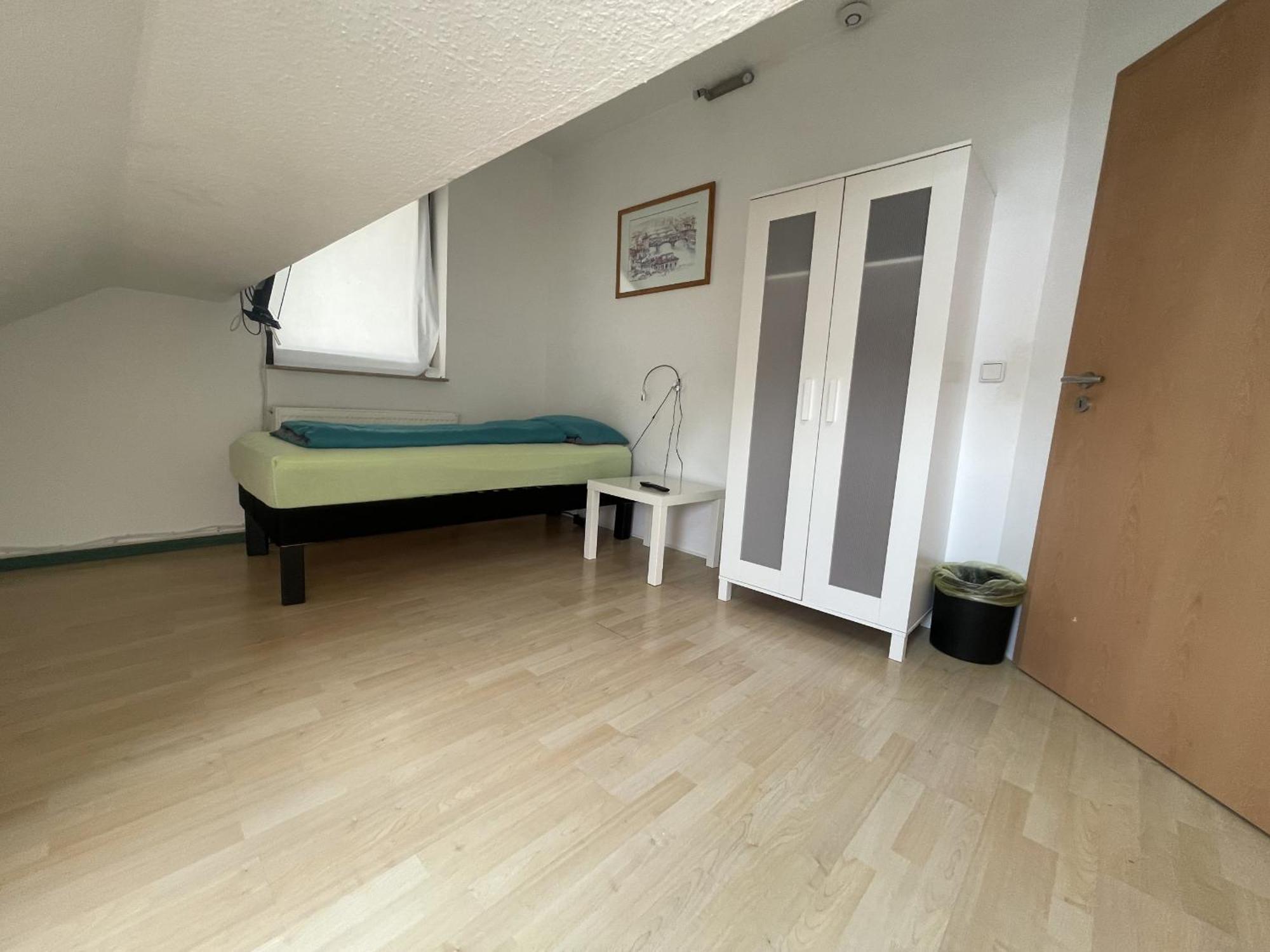 Bed4You Gaestehaus 1 Bergshausen Ruang foto