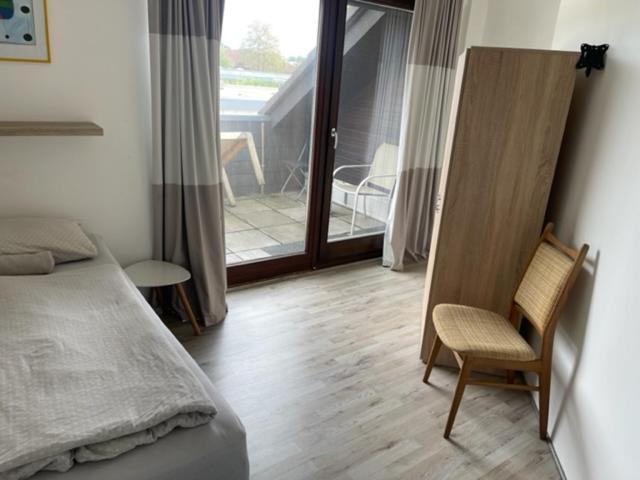 Bed4You Gaestehaus 1 Bergshausen Bagian luar foto