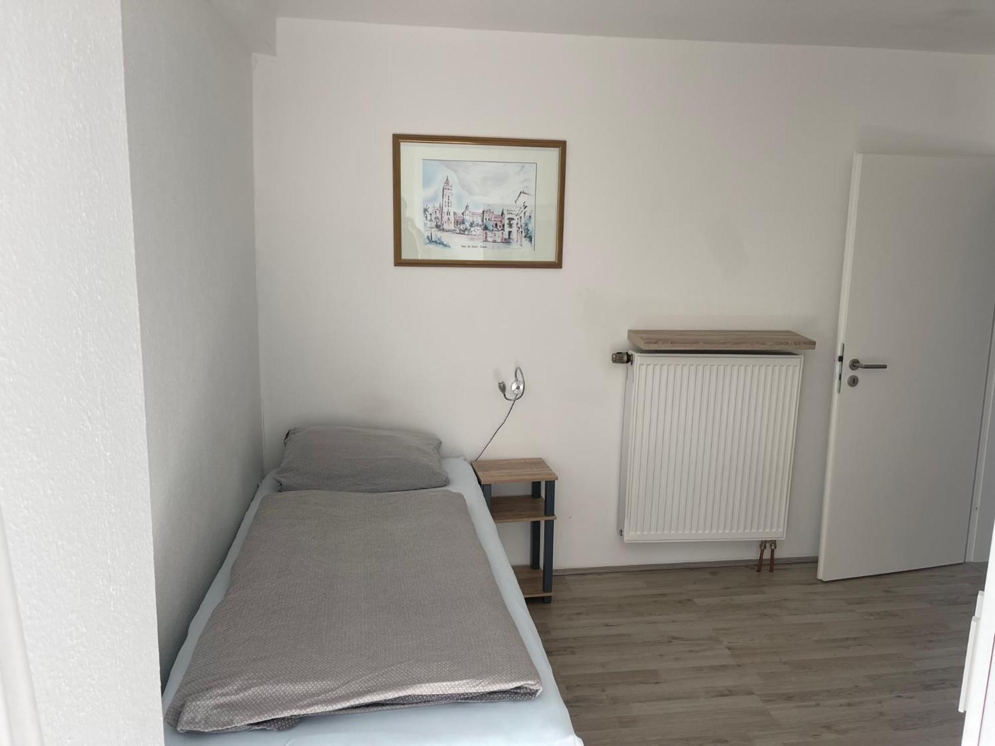 Bed4You Gaestehaus 1 Bergshausen Bagian luar foto